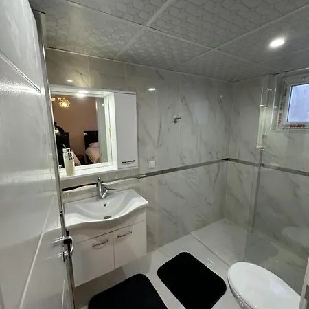 Villa Very Close To The And The Sea Deluxe 2 *